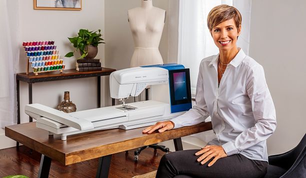 DEMO Husqvarna Brilliance 80 brodeuse avec couture